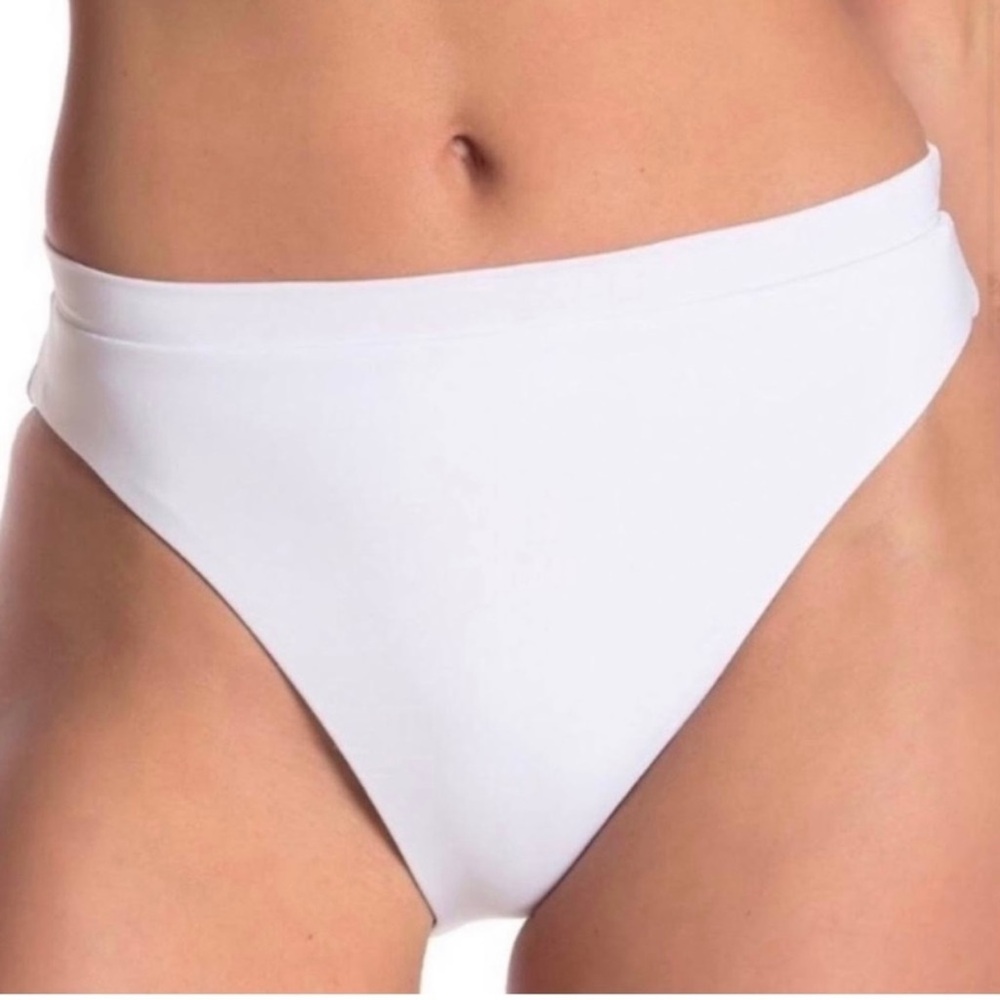 🌴 Bikini Bundle (7 pieces) Amazing Deal! - Picture 6 of 11